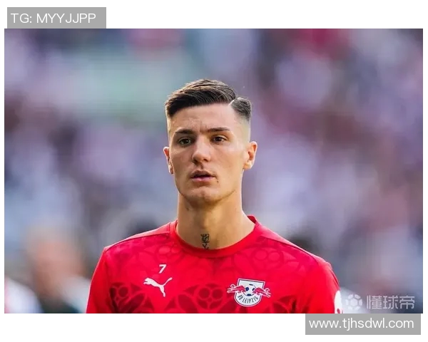 足球克里斯与其他球星的风格差异与独特魅力分析