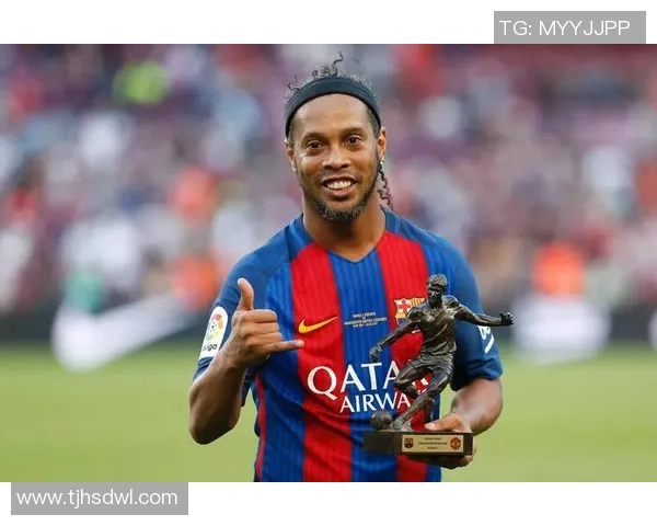 足球明星夜店狂欢被抓事件引发热议球迷纷纷讨论明星生活方式